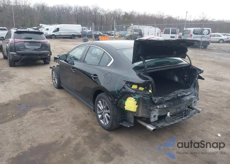 2022 Mazda Mazda3 2.0 from USA, damaged, VIN 3MZBPAA72NM307368